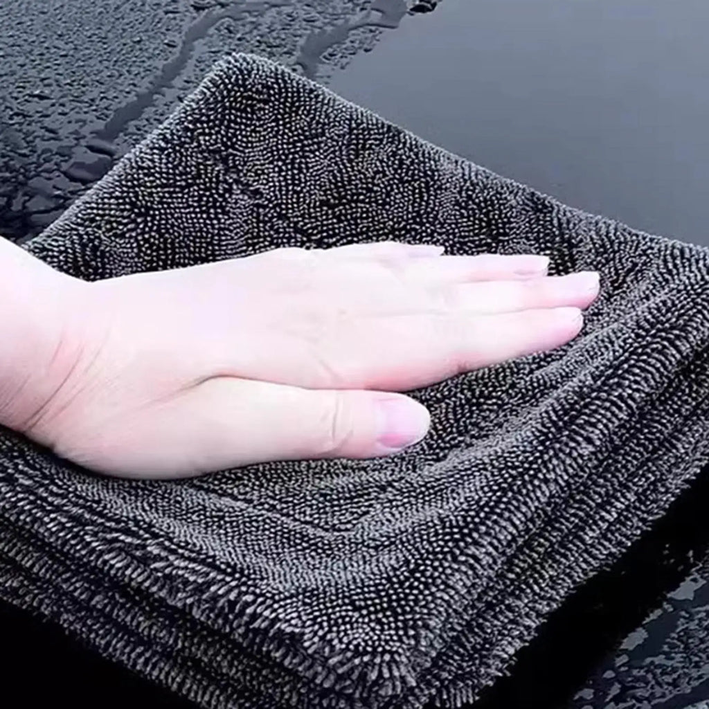 Microfiber Car Drying Towel Ultra-Soft Scratch-Free 90x60cm Car Detailing Towel PLUSH