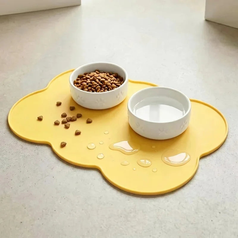 Silicone Pet Feeding Mat for Cats & Dogs – Waterproof Bowl Mat Pet Feeding Mat PLUSH