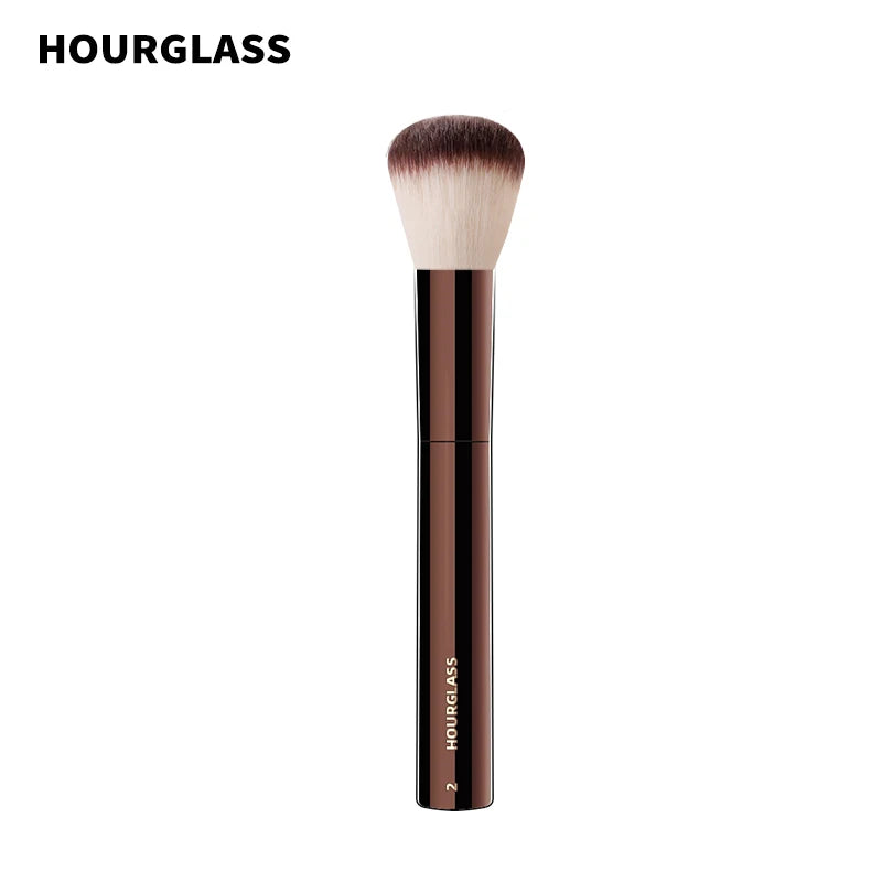 Hourglass No.2 Foundation & Blush Brush – Soft Fiber Face Brush Makeup Brush PLUSH
