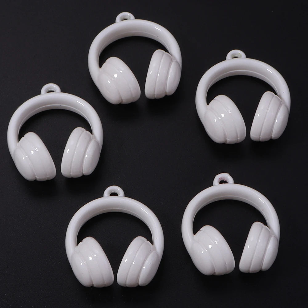5pcs Earphones Acrylic Bead Charms – DIY Jewelry & Keychain Acrylic Jewelry Charms PLUSH white