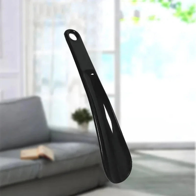 Lightweight Plastic Long Handle Shoehorn – Travel Shoe Horn Shoe Horn PLUSH