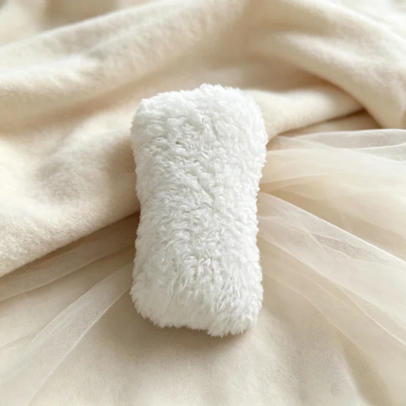 Fluffy Newborn Posing Pillow – Curly Soft Photo Prop Cushion Newborn Photography Prop PLUSH