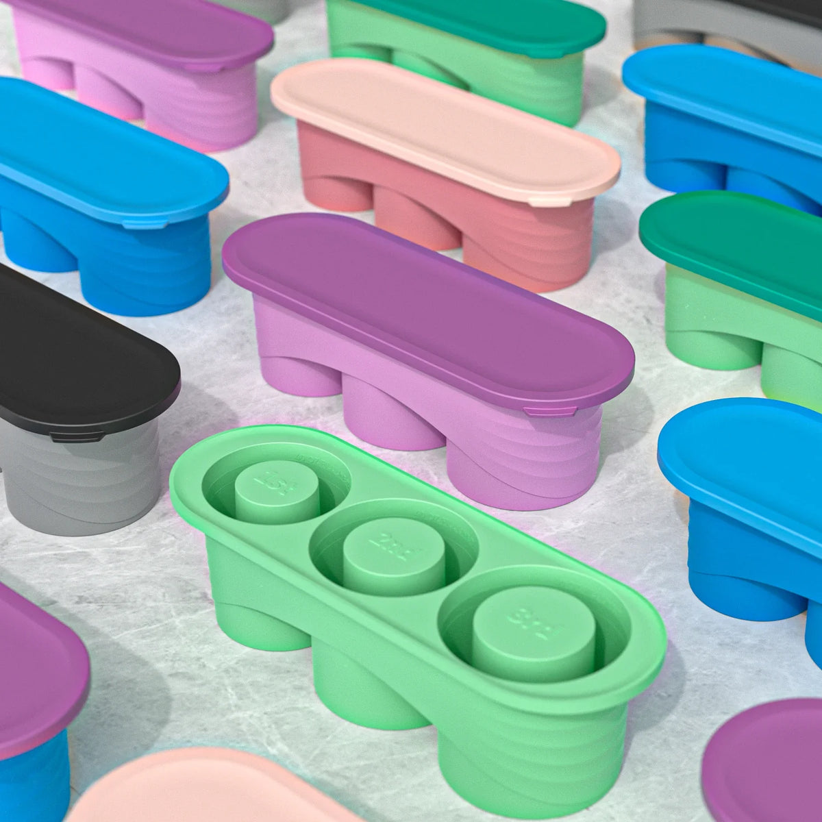 Silicone Ice Cube Tray for Stanley Tumbler – 3 Hollow Cylinders Silicone Ice Cube Tray PLUSH