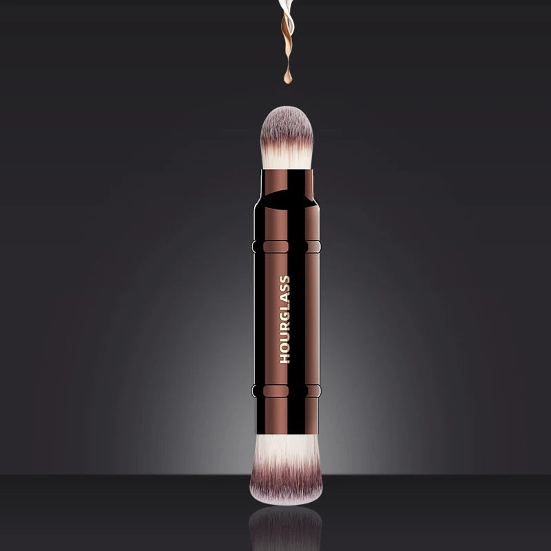Hourglass No.15 Retractable Double-Ended Complexion Brush Complexion Makeup Brush PLUSH