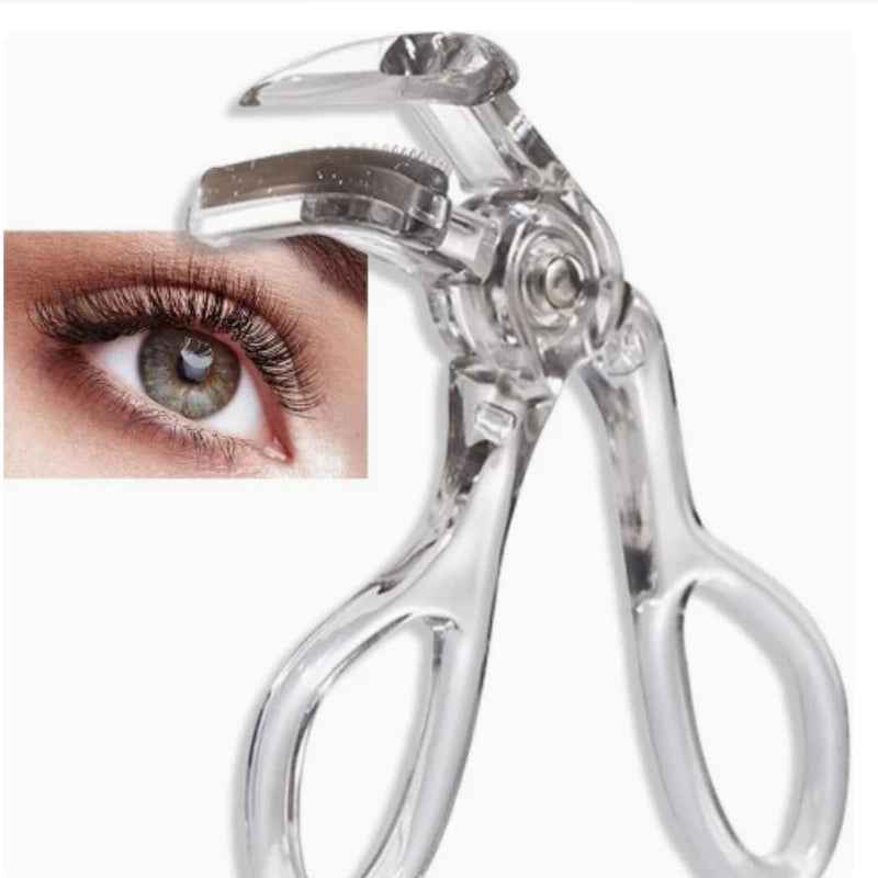 Wide-Angle Eyelash Curler with Built-In Comb – All Eye Shapes Eyelash Curler PLUSH L 1Pc