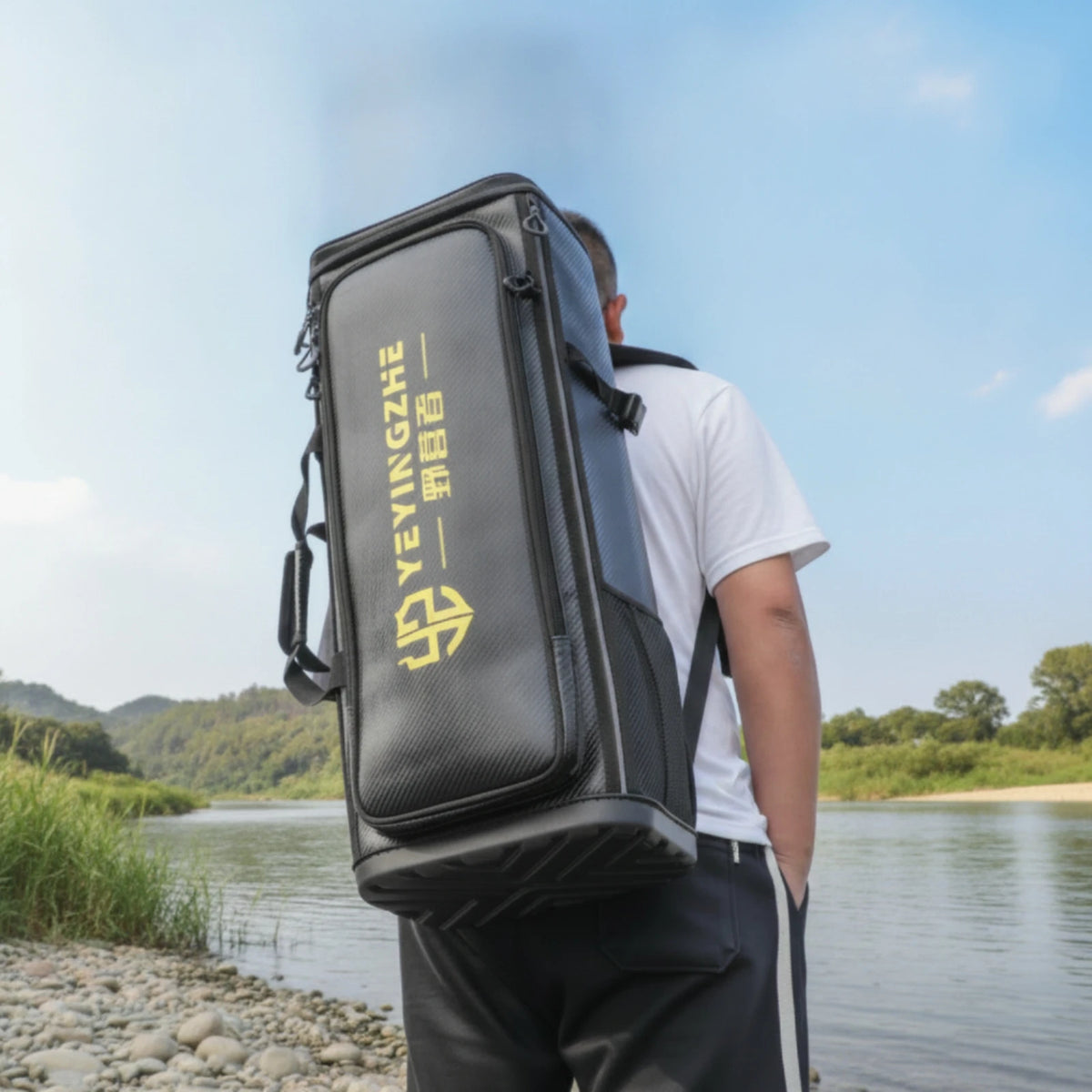 Rigid Fishing Tackle Backpack Bag with Shoulder Straps Fishing Tackle Backpack PLUSH