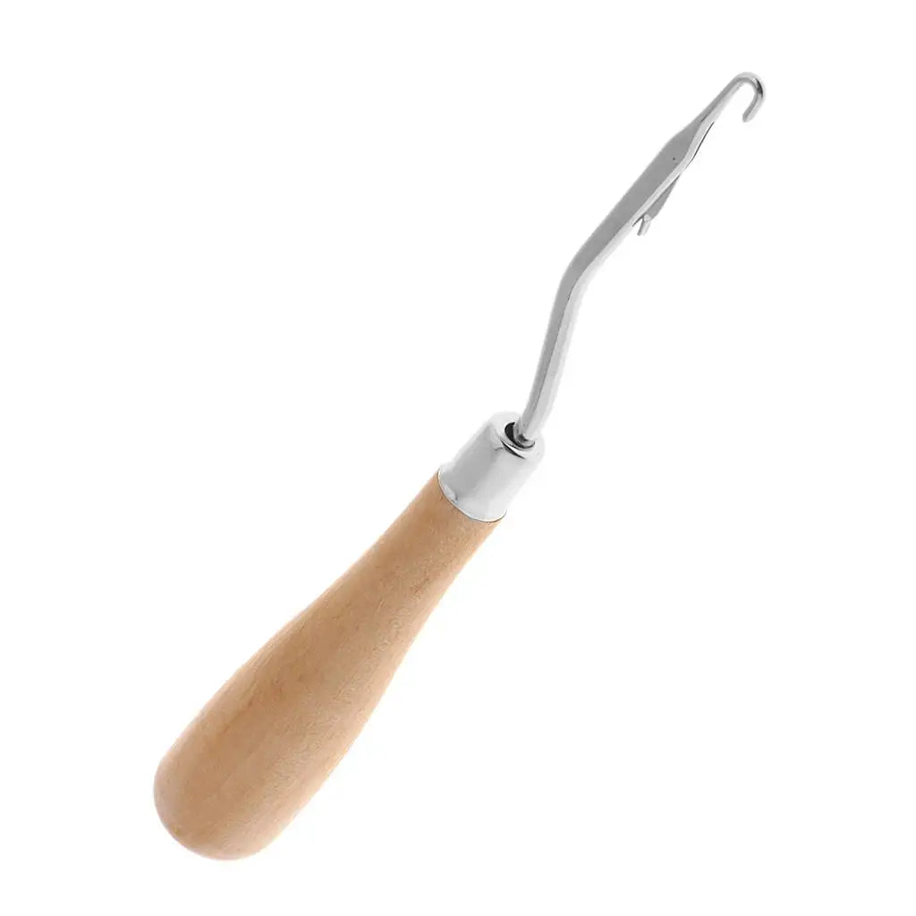 Wooden Ergonomic Latch Hook – Bent Metal Hook for Rug Making Latch Hook Tool PLUSH