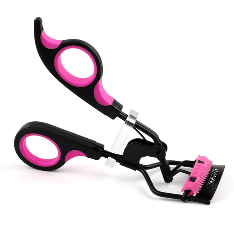Professional Eyelash Curler – Fits All Eye Shapes Eyelash Curler PLUSH