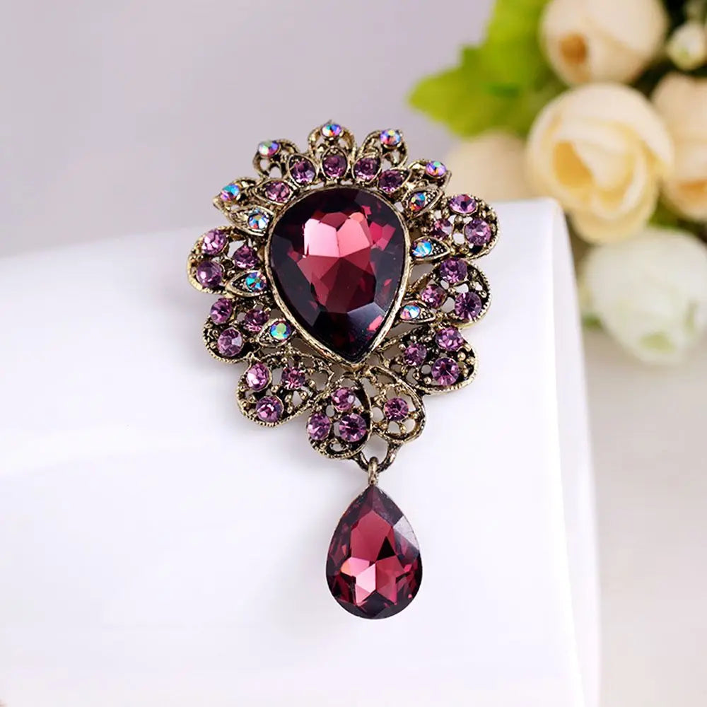Water Drop Rhinestone Brooch Pin – Elegant Crystal Corsage Rhinestone Brooch Pin PLUSH