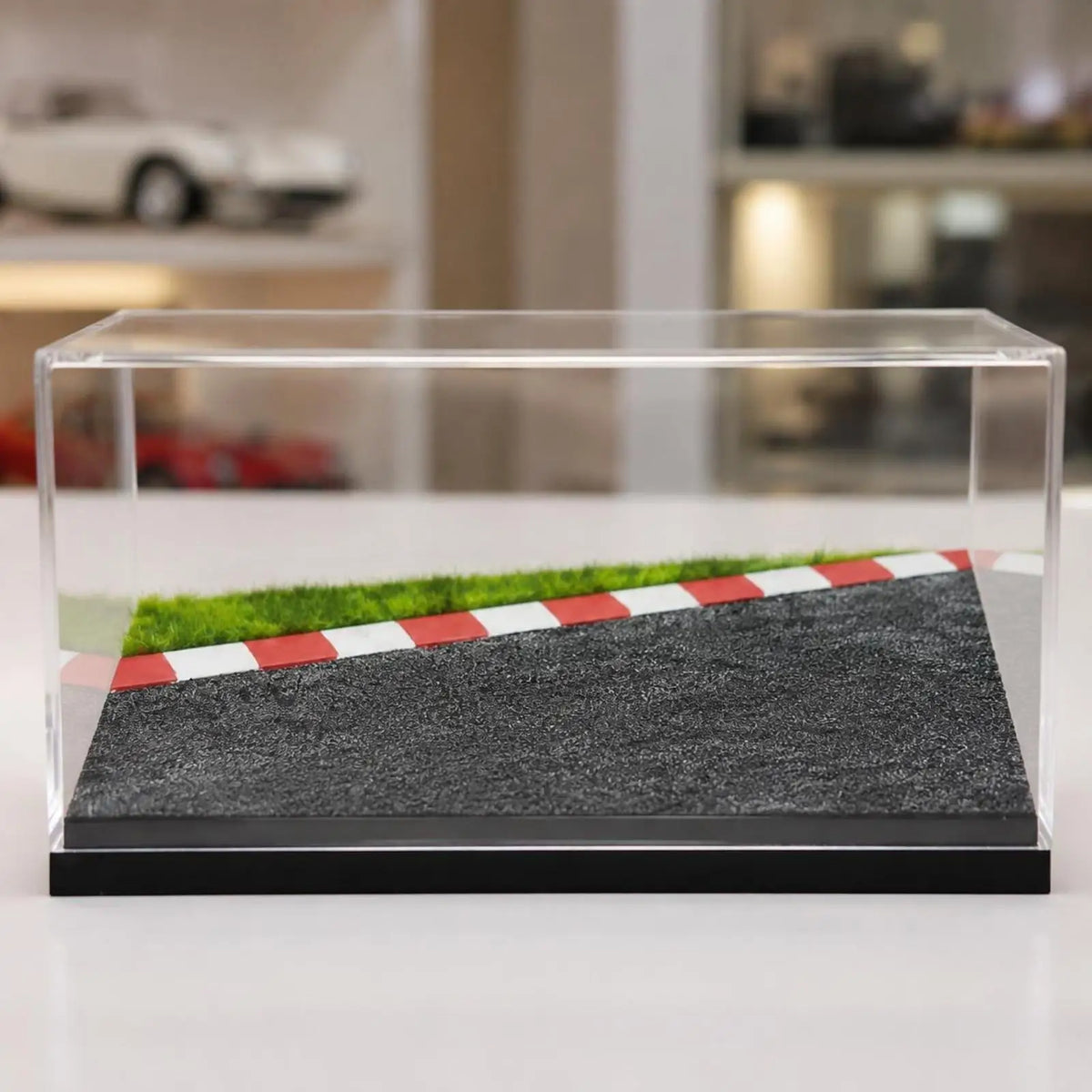 1:64 Scale Car Display Case – Clear Acrylic Showcase Box Model Car Display Case PLUSH
