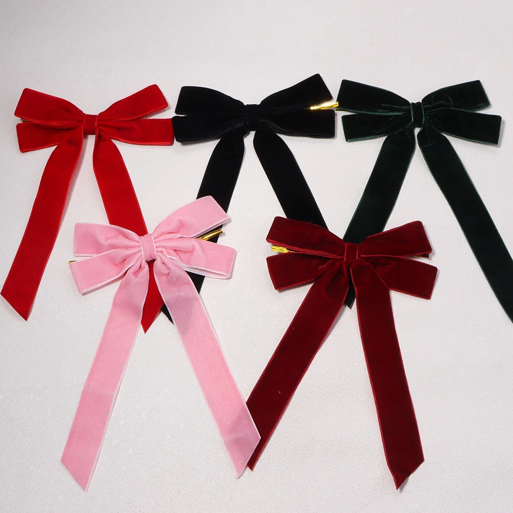 2pcs Velvet Bow with Twist Tie – Christmas & Party Décor Decorative Bow PLUSH
