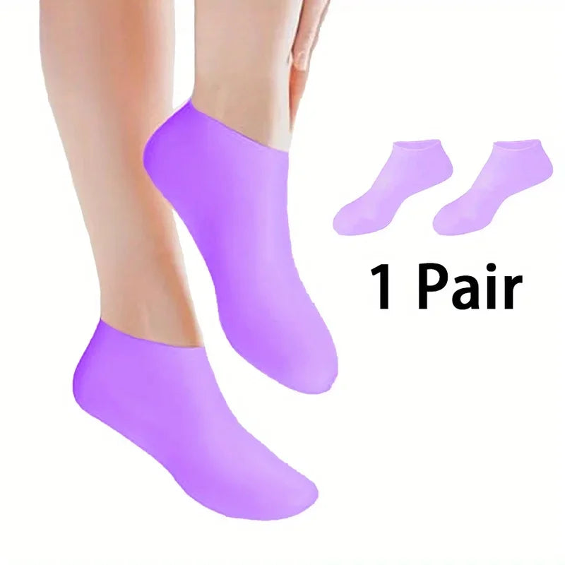 Silicone Moisturizing Foot Socks with Massage Nodules – 1 Pair Foot Care Socks PLUSH