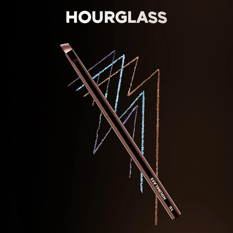 Hourglass No.10 Angled Eyeliner & Eyebrow Brush – Soft Fiber Makeup Brush PLUSH