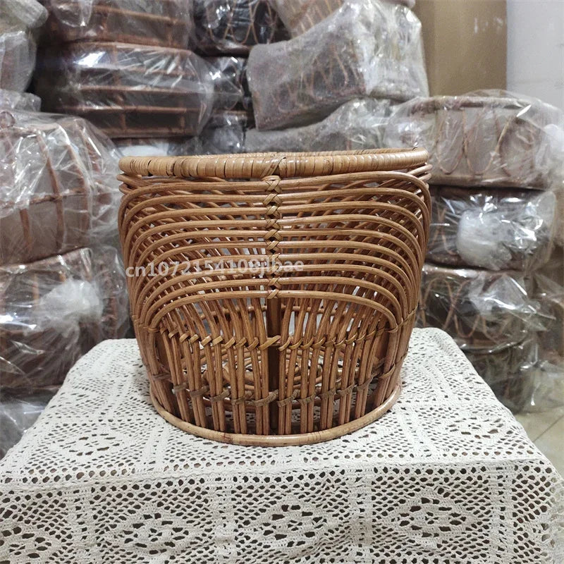 Newborn Rattan Basket Chair Photography Prop – 0-6M Infant Newborn Photography Prop PLUSH