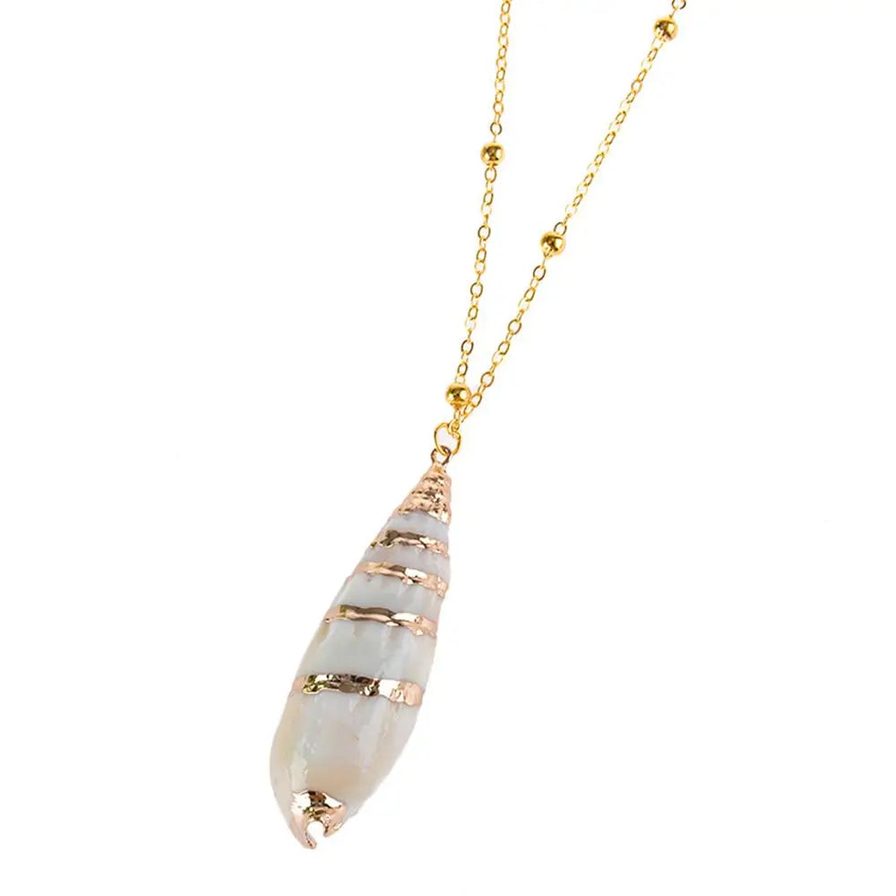 Boho Cowrie Conch Shell Pendant Necklace – Women's Beach Shell Pendant Necklace PLUSH