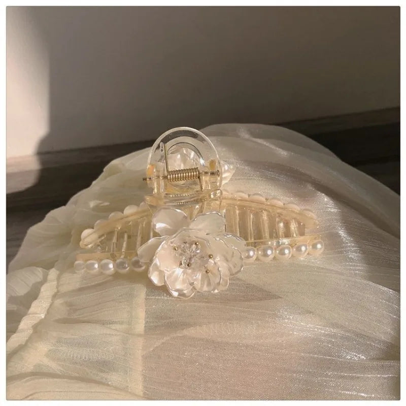 Floral Pearl Shark Hair Claw Clip – Korean Elegant Updo Hair Claw Clip PLUSH