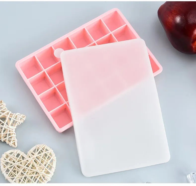 24-Grid Silicone Ice Cube Tray – Big Square Ice Mold Silicone Ice Tray PLUSH