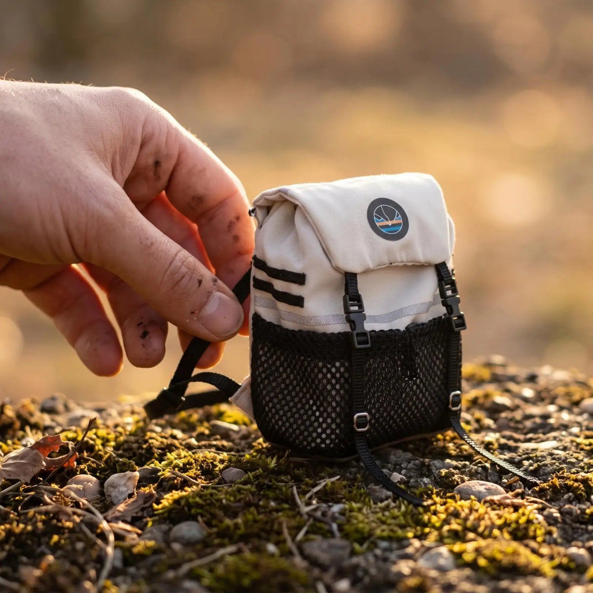 Miniature Backpack with Mesh Pocket – 1:10 Scale Hobby Bag Miniature Hobby Accessory PLUSH White
