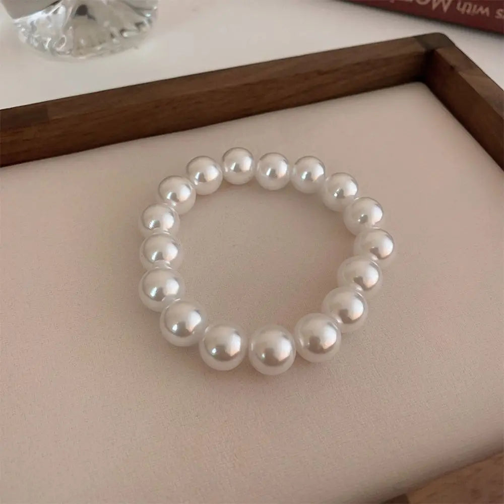 Korean Pearl Elastic Bracelet for Women – Elegant Fashion Jewelry Pearl Strand Bracelet PLUSH 14mm-F