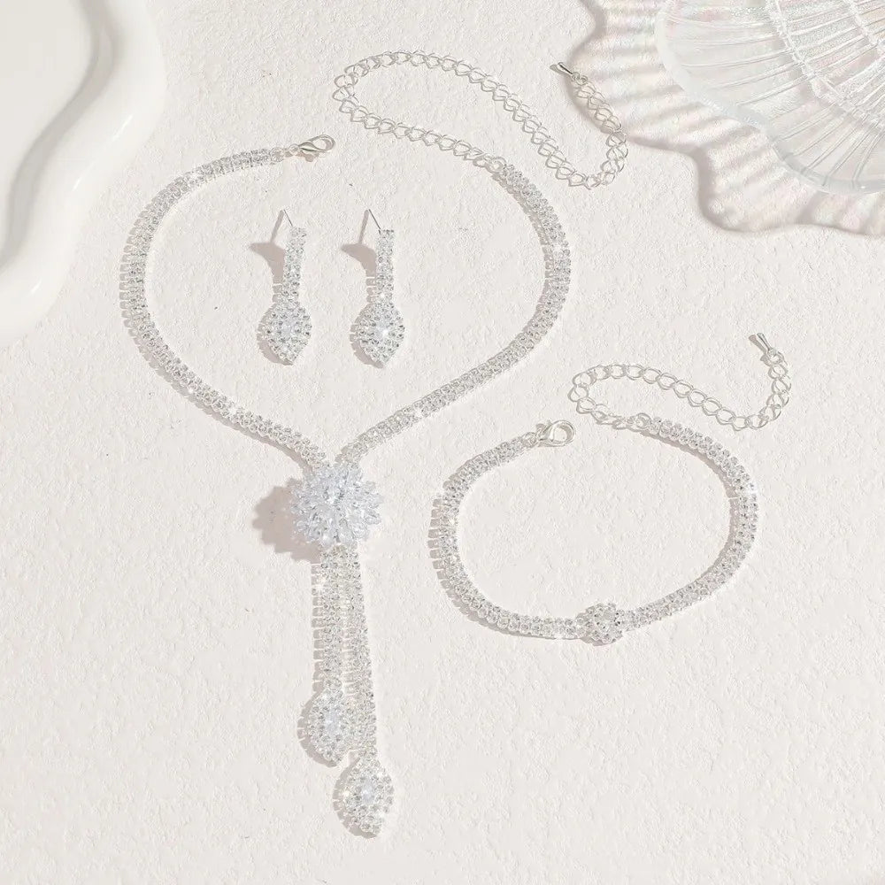 Vintage Crystal Flower Tassel Bridal Jewelry Set – Necklace, Earrings & Bracelet Bridal Jewelry Set PLUSH