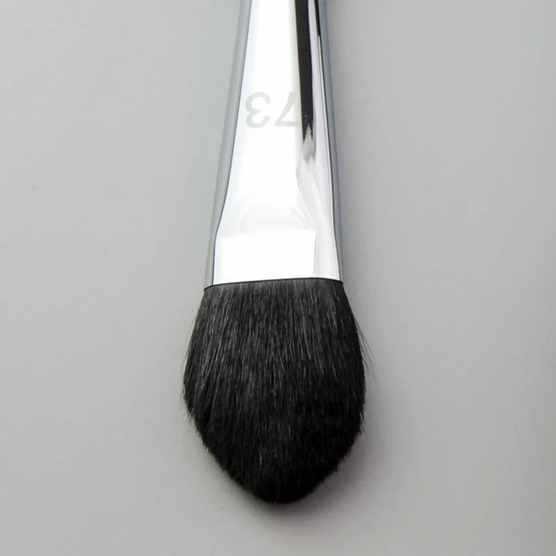 PLUSH No.73 Precision Flat Blush Brush – Soft Goat Hair Makeup Brush PLUSH