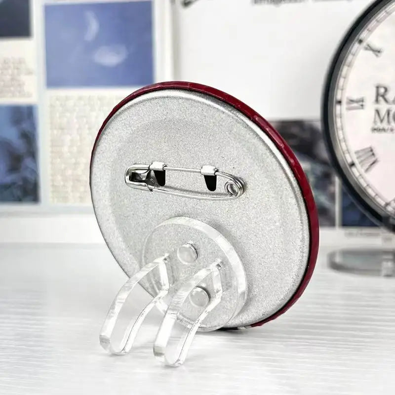 Magnetic Invisible Card Stand – Clear Acrylic Badge Display Acrylic Card Stand PLUSH