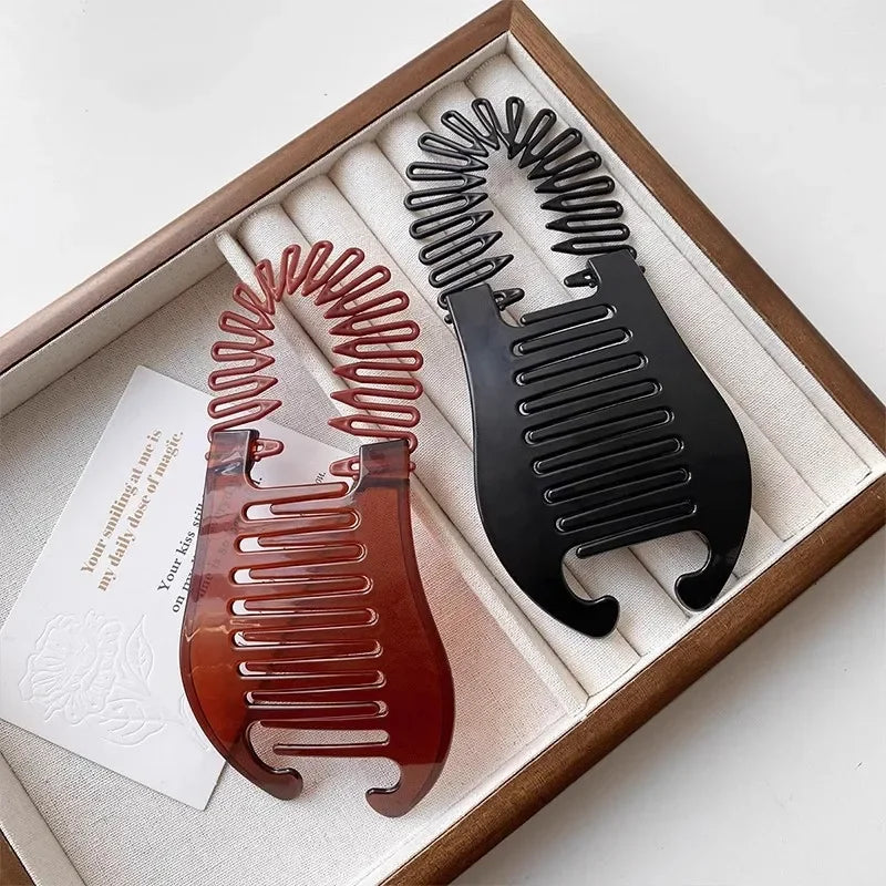 2-in-1 Banana Clip & Fish Comb Beaded Hair Set for Women Hair Clip Set PLUSH
