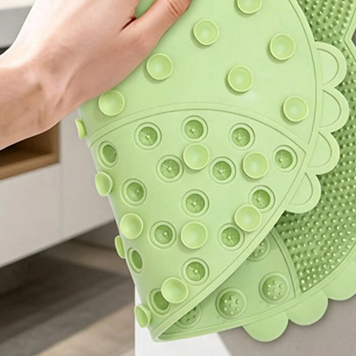 Silicone Foot Scrubber Shower Mat with Suction Cups – 55x43cm Foot Scrubber Mat PLUSH