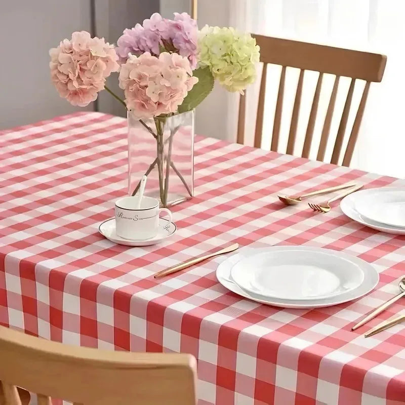 Disposable Checkered Plastic Tablecloth 100x140cm – 1/3/5 Pack Disposable Tablecloth PLUSH
