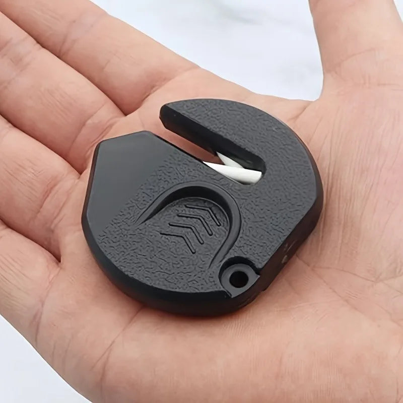 Mini Portable Knife Sharpener – Compact Kitchen & Outdoor Tool Knife Sharpener PLUSH 1pcs black