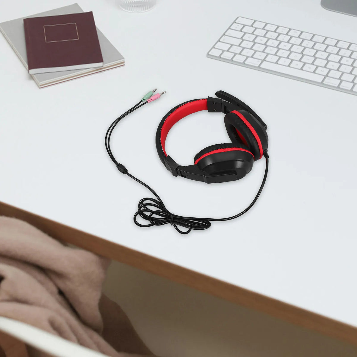 Foxnovo Over-Ear Wired Headset with Mic | Stereo Headphones Wired Headset PLUSH