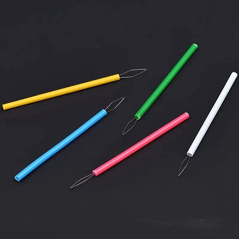 5-Piece Plastic Threading Tool Set – Sewing & Beadwork Sewing Threading Tool PLUSH