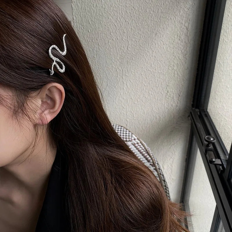 Metal Snake Hair Clips – Gothic Punk Barrettes for Women Hair Clip Barrette PLUSH