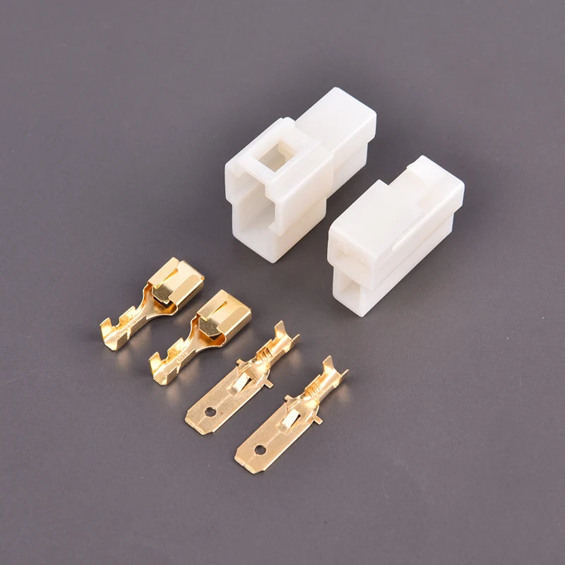 2-Pin DC T-Shape Power Connector Plug for Walkie Talkie Radio Radio Power Connector PLUSH Without line