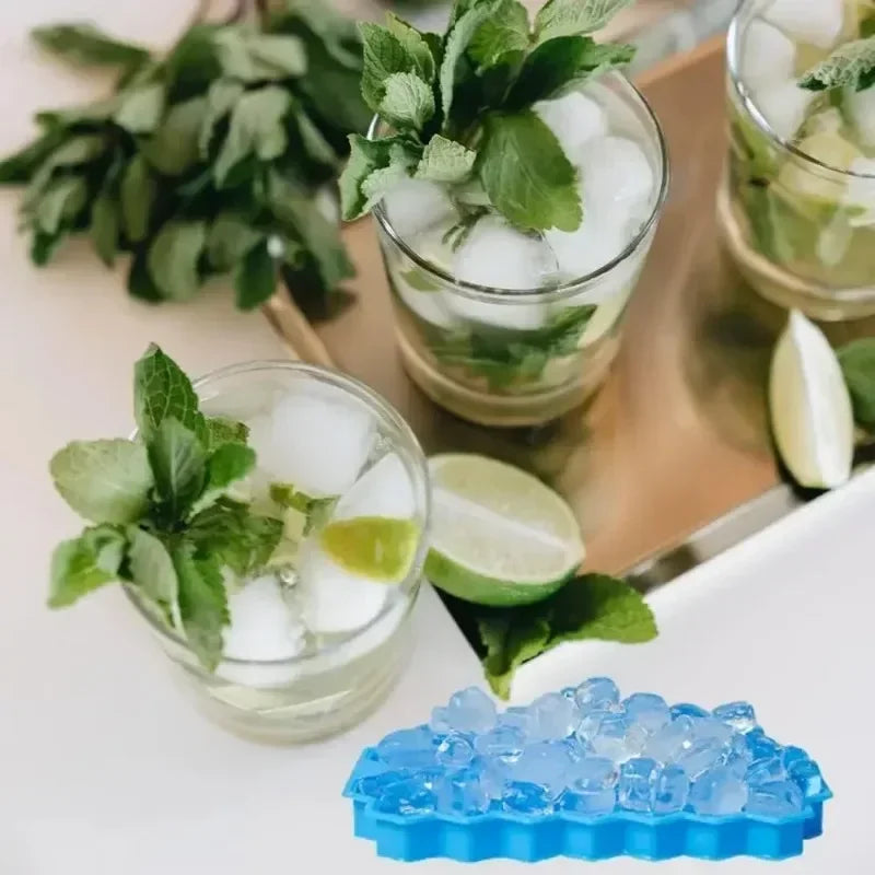 37-Cavity BPA-Free Silicone Ice Cube Tray with Lids & Popsicle Mold Silicone Ice Cube Tray PLUSH