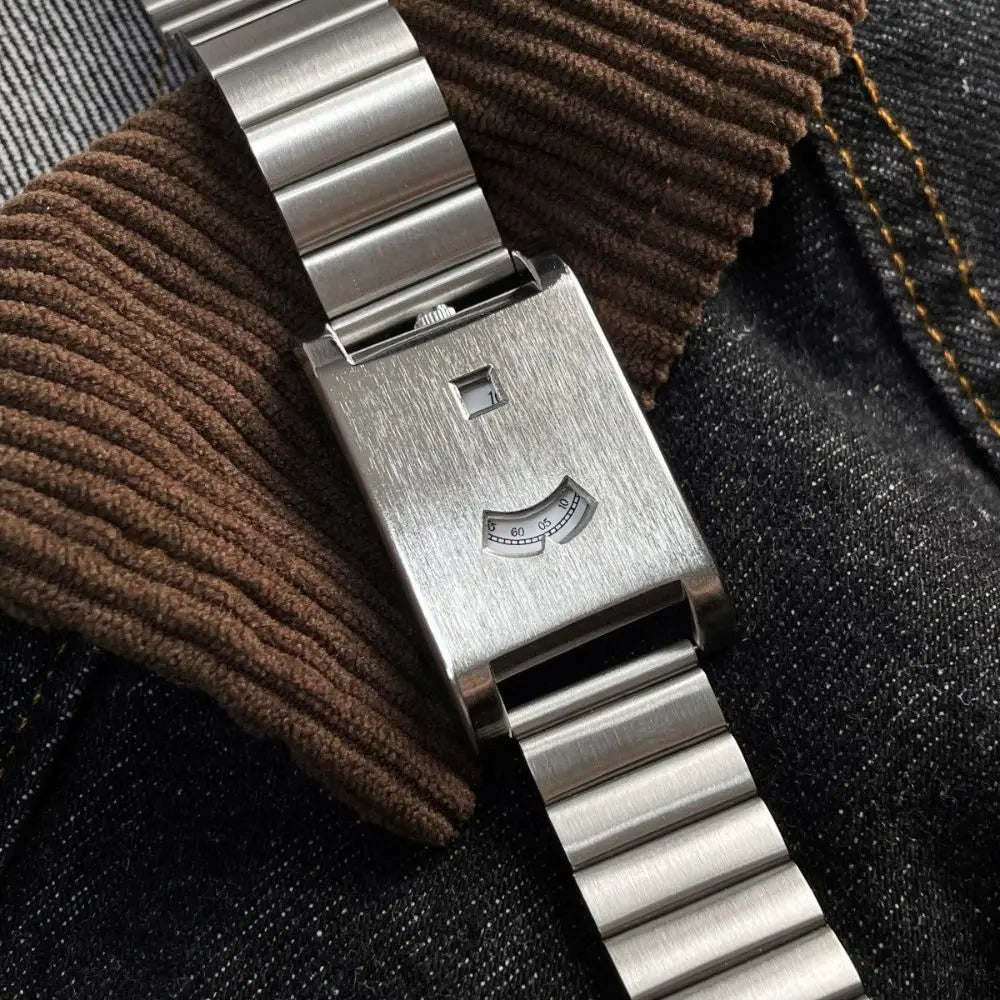 Retro Square Quartz Watch | Steel Band, Water Resistant, Unisex Square Quartz Watch PLUSH