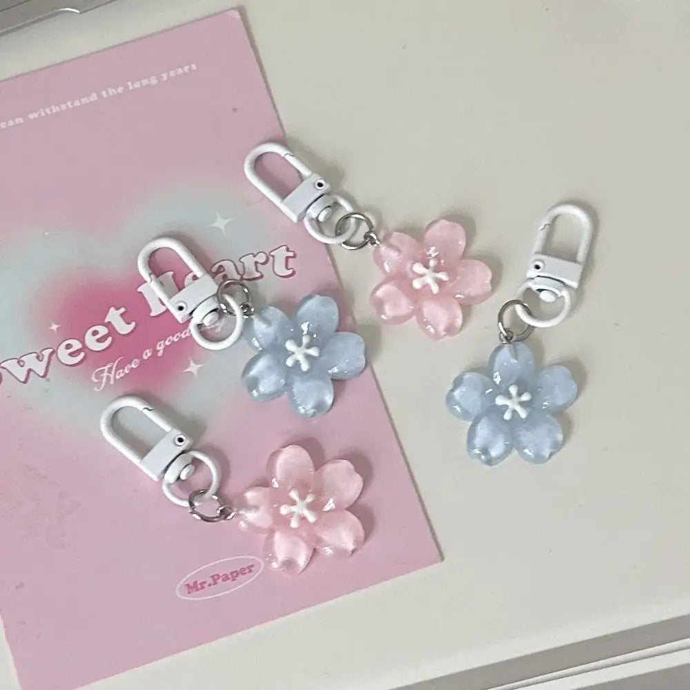 Sakura Cherry Blossom Resin Keychain – Kawaii Flower Pendant Flower Keychain PLUSH