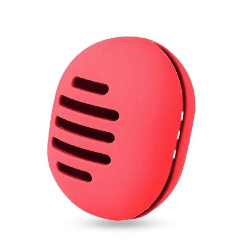 Silicone Makeup Sponge Holder & Travel Blender Case Makeup Sponge Holder PLUSH Red 1pc