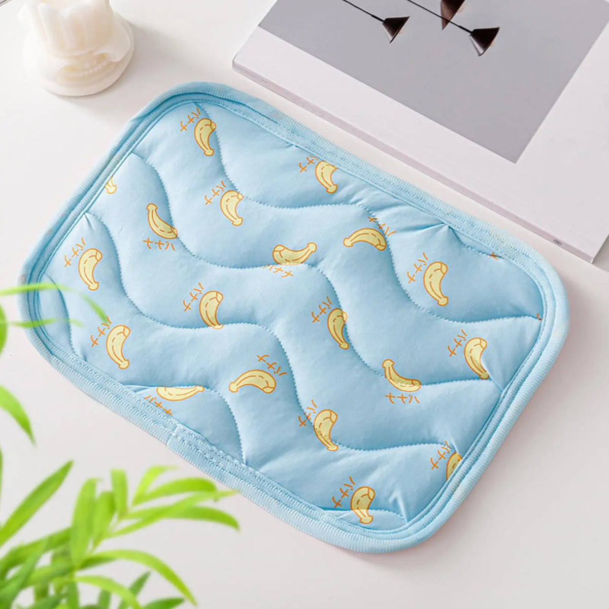 Pet Cooling Mat for Small Dogs & Cats – Summer Ice Pad Pet Cooling Mat PLUSH