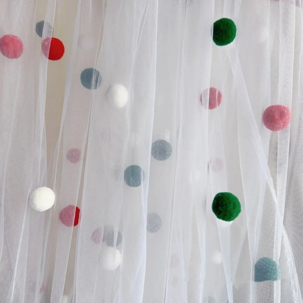 3D Pom-Pom Tulle Tablecloth – Handmade Party Table Runner Party Table Runner PLUSH