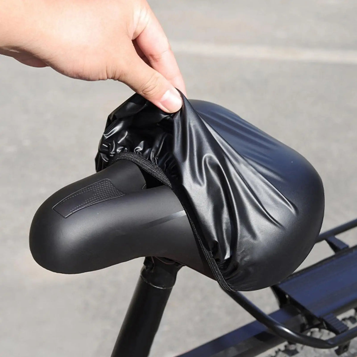 Waterproof Bike Saddle Cover – Foldable UV & Rain Protector Bike Saddle Cover PLUSH