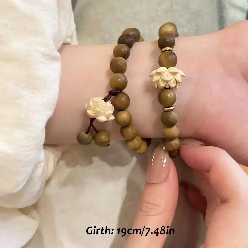 Elastic Sandalwood Flower Bead Bracelet – Handwoven Wood Wood Bead Bracelet PLUSH