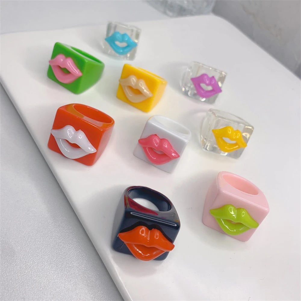 Vintage Punk Acrylic Lips Resin Ring | Transparent Geometric Fashion Resin Ring PLUSH