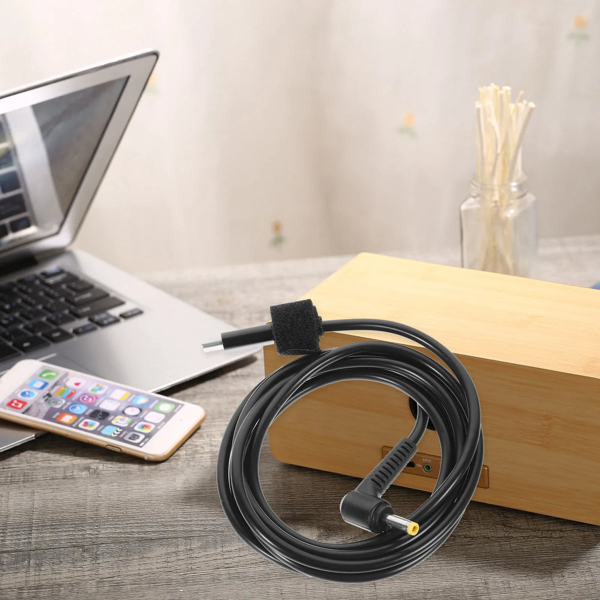 Foxnovo USB-C to DC 8x1.7mm 9V Charging Cable Adapter USB-C Power Adapter Cable PLUSH