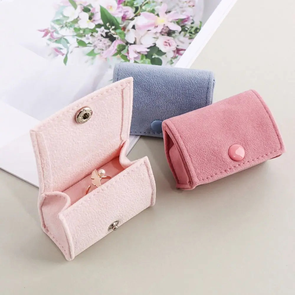 Velvet Ring Jewelry Box – Mini Portable Storage Case Jewelry Storage Box PLUSH