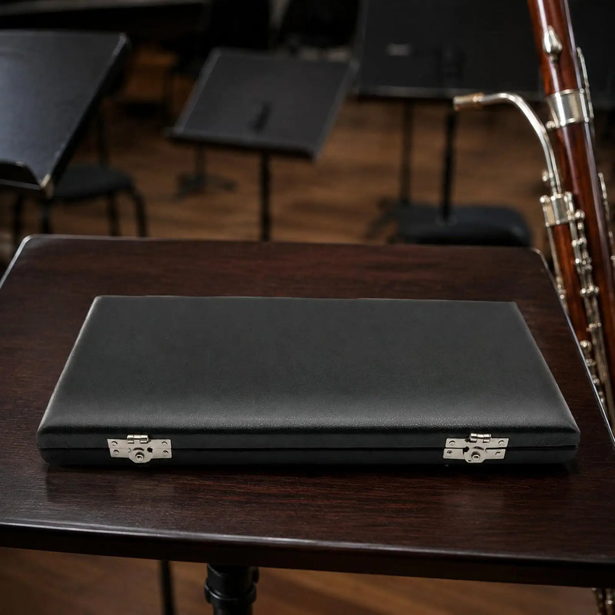 Bassoon Reed Case 10 Compartment – Leather, Felt & Wood Core Reed Case PLUSH