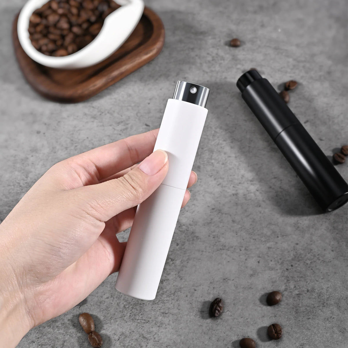 Anti-Static Espresso Dosing Cup with Spray Humidifier Coffee Dosing Cup PLUSH