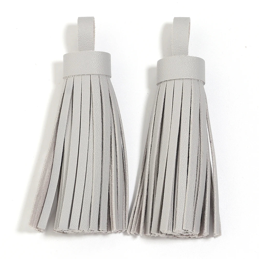 4pcs 9cm PU Leather Tassel Pendants – Bag Charm & DIY Jewelry Tassel Pendants PLUSH gray