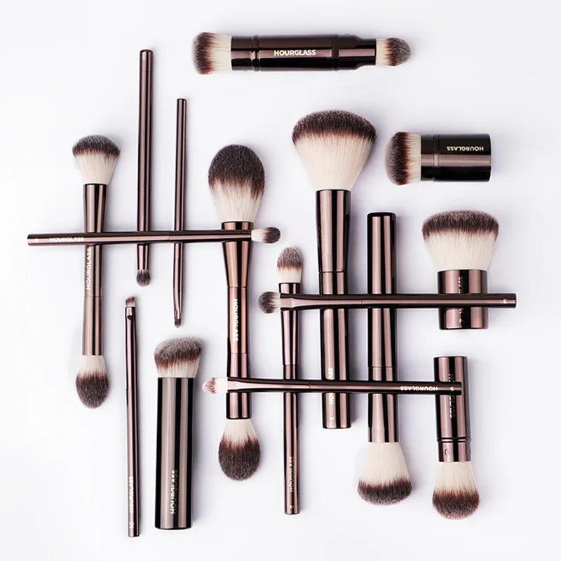 Hourglass Makeup Brush – Foundation, Blush, Eye & Bronzer Makeup Brush PLUSH