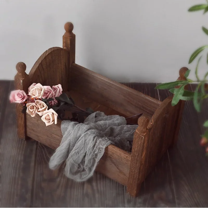 Newborn Wooden Bed Photography Prop – Baby Photo Studio Baby Photography Prop PLUSH